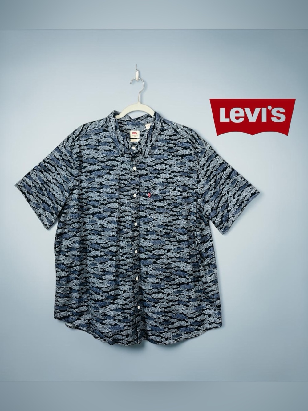 Levi’s, Men XXL, Short Sleeve Fish Print Button Up Shirt, Navy Blue 100% Cotton